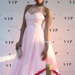 Beautiful light pink prom dress